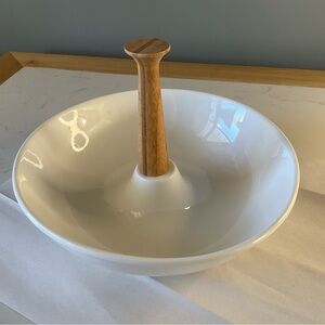 Ciroa White and Wood Serving Bowl botanical
Porcelain